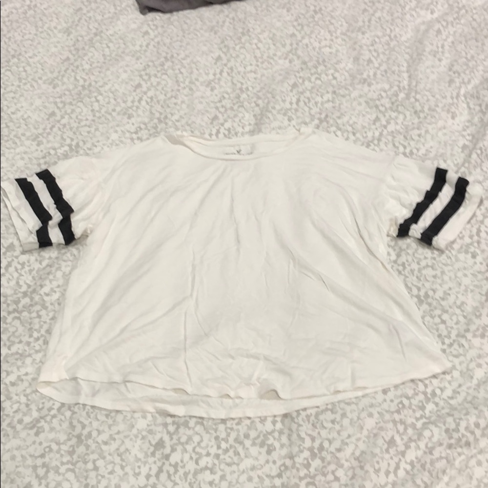 Striped short sleeve top